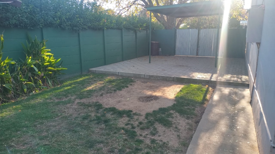 4 Bedroom Property for Sale in Ficksburg Free State